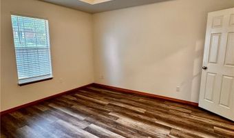 19 Holly Dr A, Bentonville, AR 72712