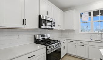 5199 Nettleton Way, Avon, IN 46123