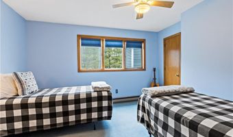 50 S Bay Dr 19, Narragansett, RI 02882