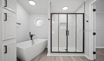 137 Winsor Rd, Beaufort, SC 29906