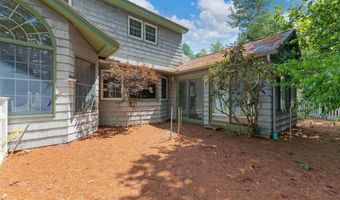 60 Boulder Dr, Auburn, ME 04210