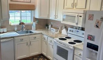 7631 Gray Rd, Alma, IL 62807