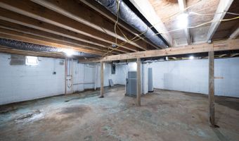 1500 W 11th St, Anderson, IN 46016