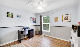 480 Brookside Ave, Algonquin, IL 60102