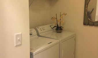 637 Briarcliff St, Apex, NC 27502