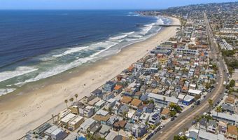 3991 Crown Point Dr P13, San Diego, CA 92109