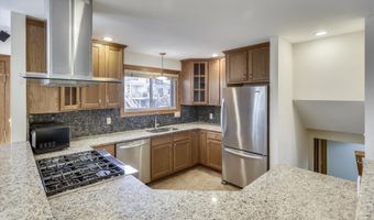 6403 TONE Dr, Bethesda, MD 20817