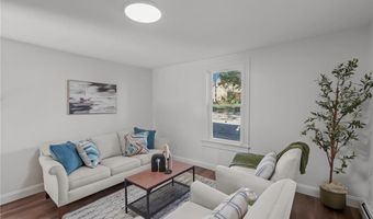 1 Cray St, Cumberland, RI 02864