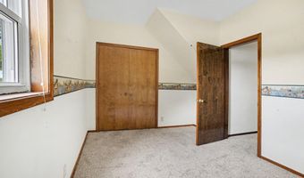 1129 N 24th St, Allegan, MI 49010