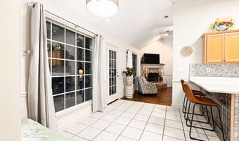 6437 INNISWOOD Dr, Bartlett, TN 38135