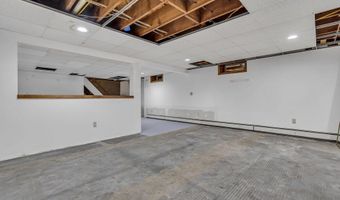 65 Shell St, Beachwood, NJ 08722