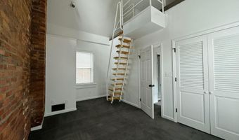 561 S 5th St, Columbus, OH 43206