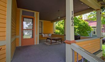 162 Monroe St, Alderson, WV 24910