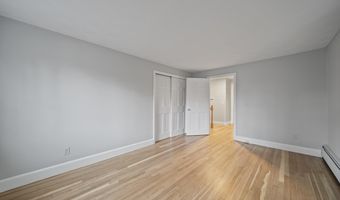 4 Forest Rd, Atkinson, NH 03811