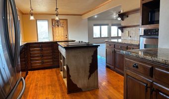 1812 Skyview Dr, Alva, OK 73717