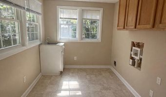 1501 Hogarth St, Beaufort, SC 29902