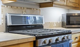 35310 S Pinnacle Pl, Black Canyon City, AZ 85324