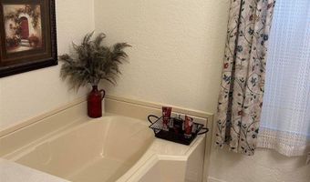 1001 N VanBuren # 5 Ave, Abilene, KS 67410