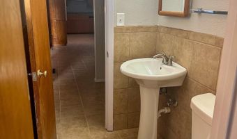 2104 W Runyan Ave, Artesia, NM 88210