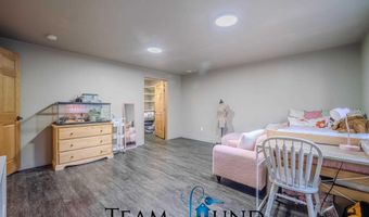 5102 Vista Way, Casper, WY 82601