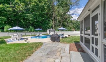 92 Forest Rd, Agawam, MA 01001