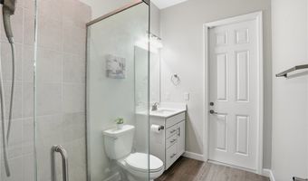 17040 Serengeti Cir, Alva, FL 33920