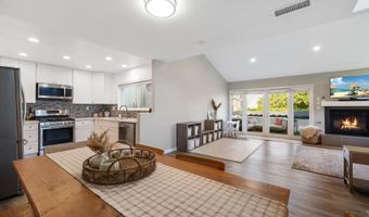 7532 Jerez Ct 9, Carlsbad, CA 92009