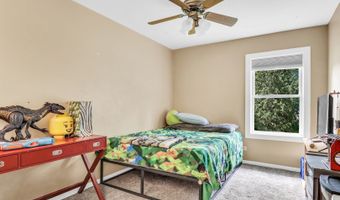 26689 W Pine St, Antioch, IL 60002