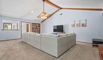 1726 Downing St, Ardmore, OK 73401