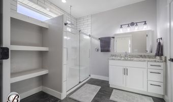 8877 Week Creek Rd, Casper, WY 82609
