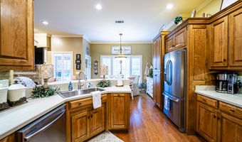 603 Newton Dr, Adel, GA 31620