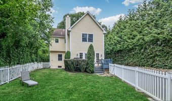 55 Woodland Ave, Allendale, NJ 07401