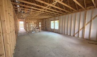 11011 Bop Ln, Adkins, TX 78101