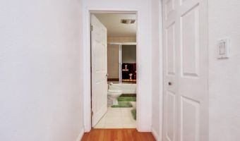 720 W 108th St, Los Angeles, CA 90044