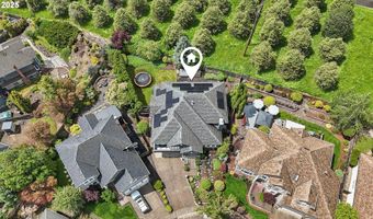 15900 SW BRECCIA Dr, Beaverton, OR 97007