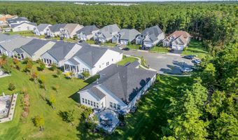 61 Milky Way Dr, Barnegat, NJ 08005