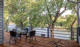 40 Castle Rock Rd, Cody, WY 82414