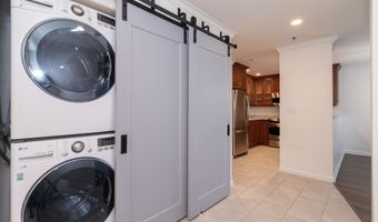 49 Rose St 307, Branford, CT 06405