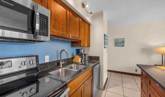 1993 S Kihei Rd 214, Kihei, HI 96753