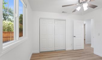 2445 Toyon St, Anderson, CA 96007