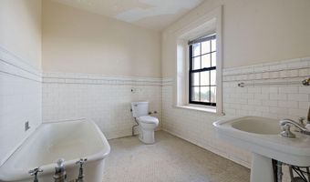 2700 PHILADELPHIA Pike, Claymont, DE 19703
