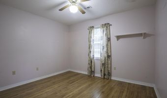 711 Lovers Lane Rd, Booneville, MS 38829