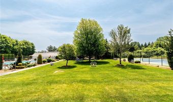 126 Boylston St 126, Cranston, RI 02921