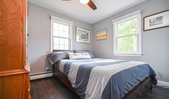 325 Lake Dr, Glocester, RI 02814