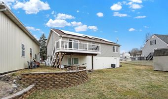 10 HEIGHTS Ct, Abbottstown, PA 17301