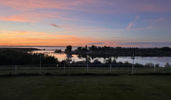 2587 Sparks Ln, American Falls, ID 83211