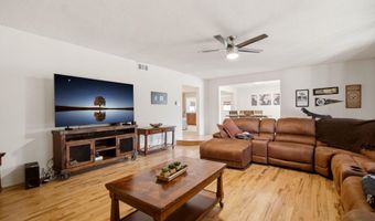 105 Green Valley Rd NW, Albuquerque, NM 87107