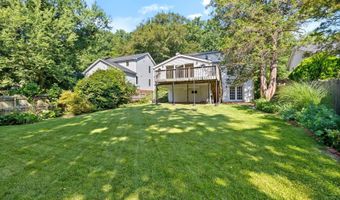 9407 WADSWORTH Dr, Bethesda, MD 20817