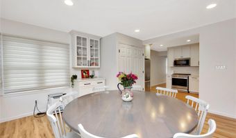 11 Anita Pl, Amityville, NY 11701