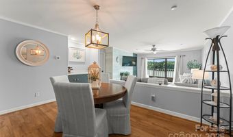 9817 Emerald Point Dr 5, Charlotte, NC 28278
